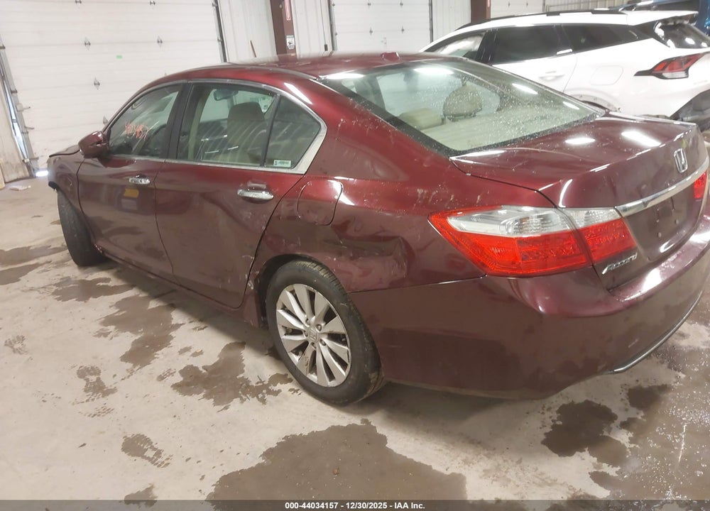 2015 HONDA ACCORD EX-L VIN: 1HGCR2F88FA200897
