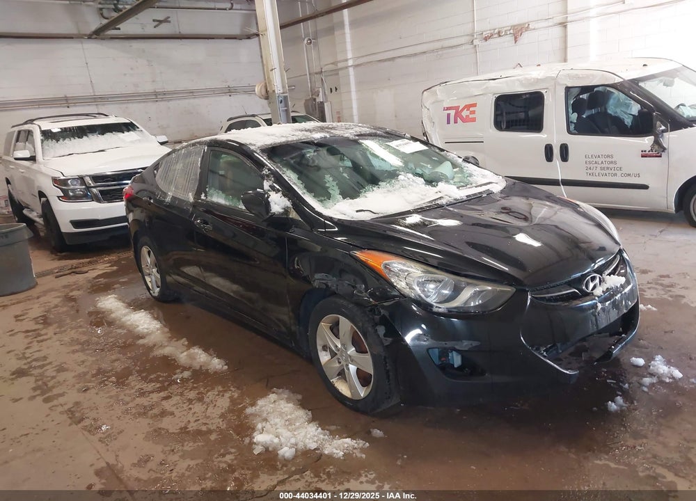 2012 HYUNDAI ELANTRA GLS VIN: 5NPDH4AE4CH137445