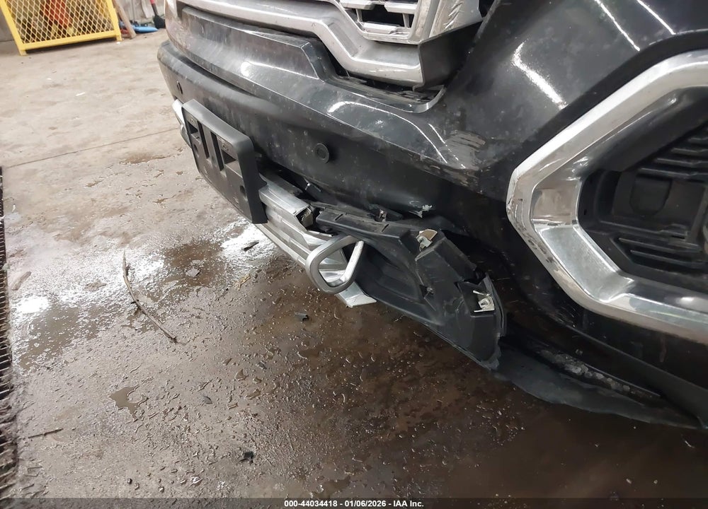 2021 GMC SIERRA 1500 4WD  SHORT BOX DENALI VIN: 3GTU9FEL9MG337202