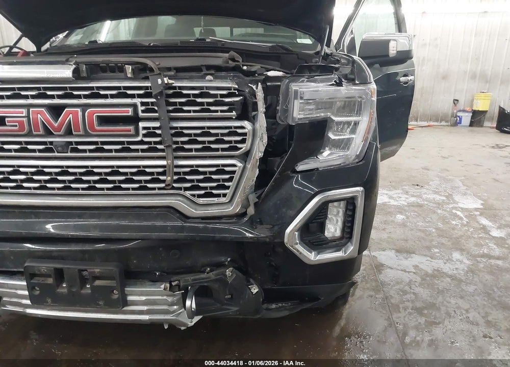 2021 GMC SIERRA 1500 4WD  SHORT BOX DENALI VIN: 3GTU9FEL9MG337202