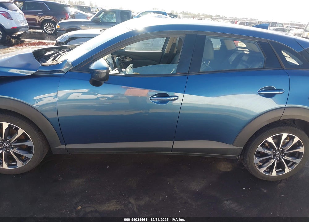 2019 MAZDA CX-3 TOURING VIN: JM1DKFC75K0424400