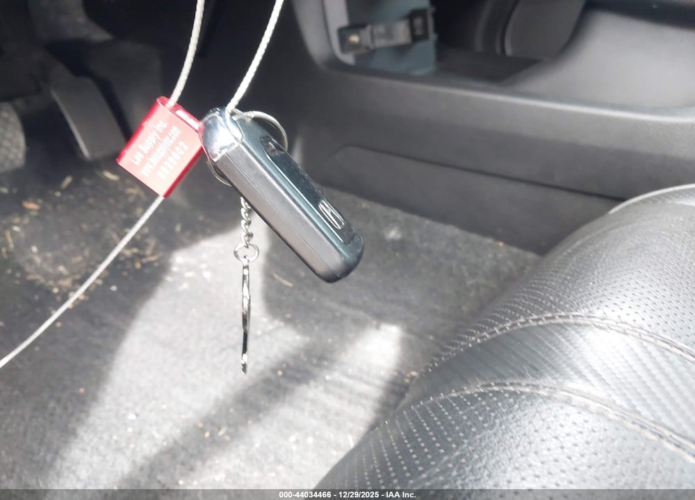 2018 HONDA CIVIC EX-L VIN: 2HGFC1F76JH640157