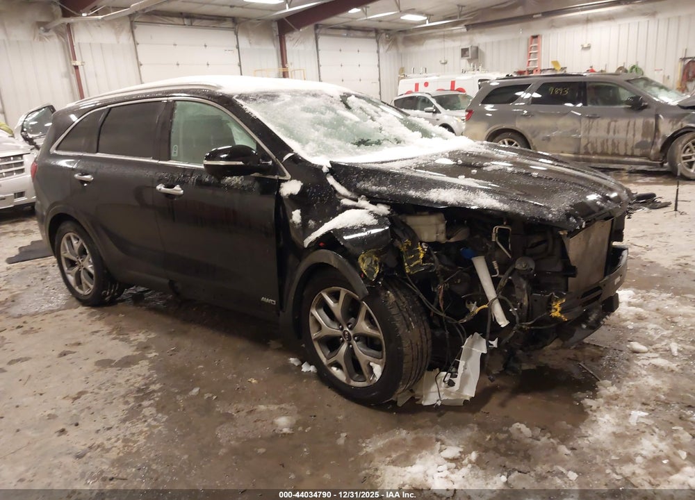 2020 KIA SORENTO 3.3L SX VIN: 5XYPKDA51LG670665