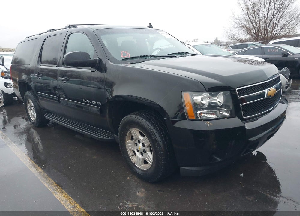 2014 CHEVROLET SUBURBAN 1500 LS VIN: 1GNSKHE79ER141120