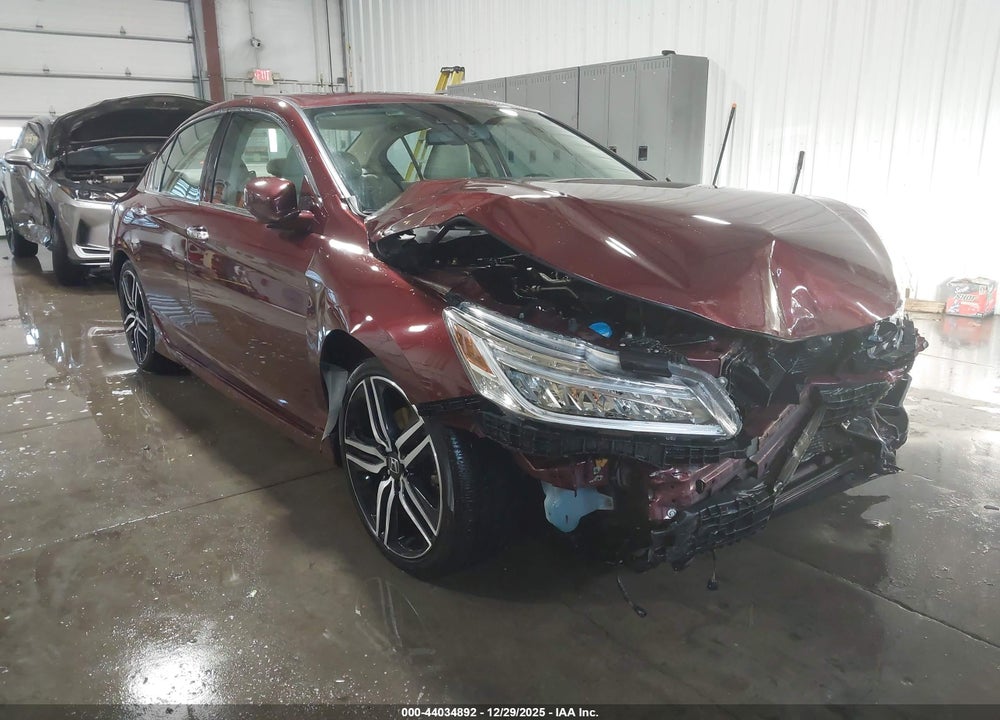 2016 HONDA ACCORD TOURING VIN: 1HGCR3F99GA031313