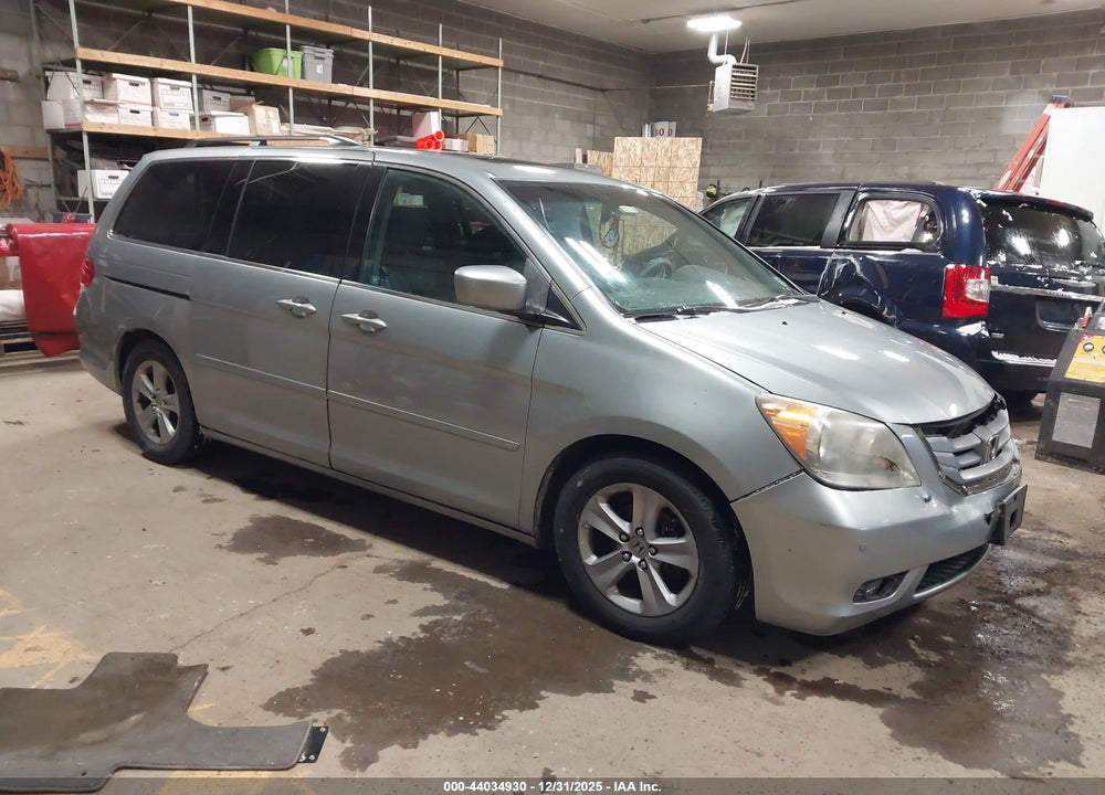 2010 HONDA ODYSSEY TOURING VIN: 5FNRL3H96AB093385