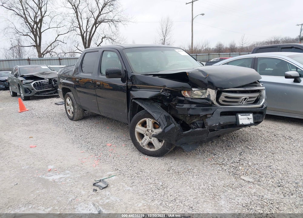 2012 HONDA RIDGELINE RTL VIN: 5FPYK1F51CB460982