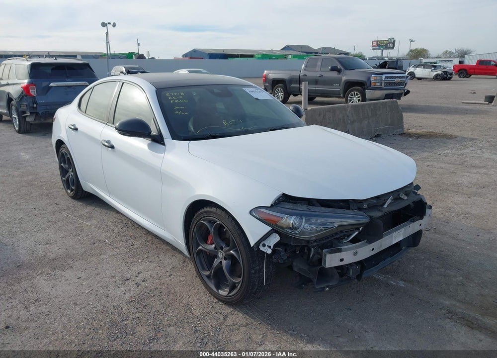 2019 ALFA ROMEO GIULIA TI SPORT AWD VIN: ZARFANBN2K7618496