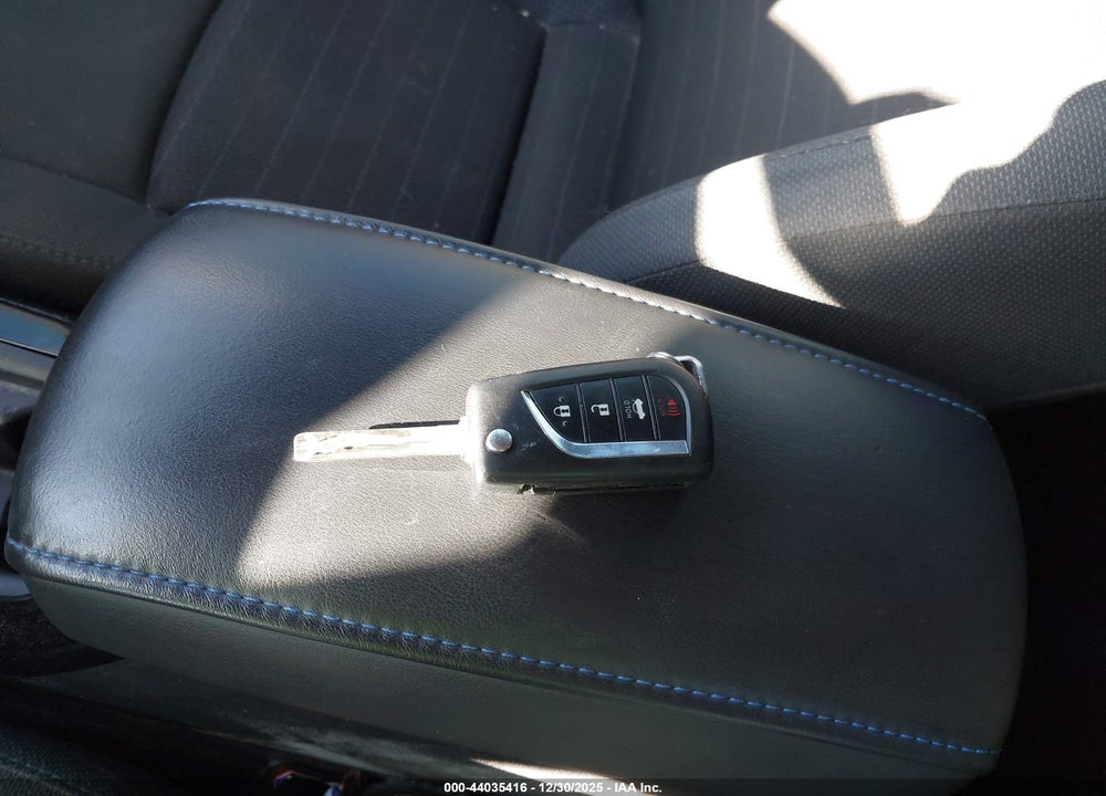 2020 TOYOTA COROLLA SE VIN: JTDS4RCE6LJ046021