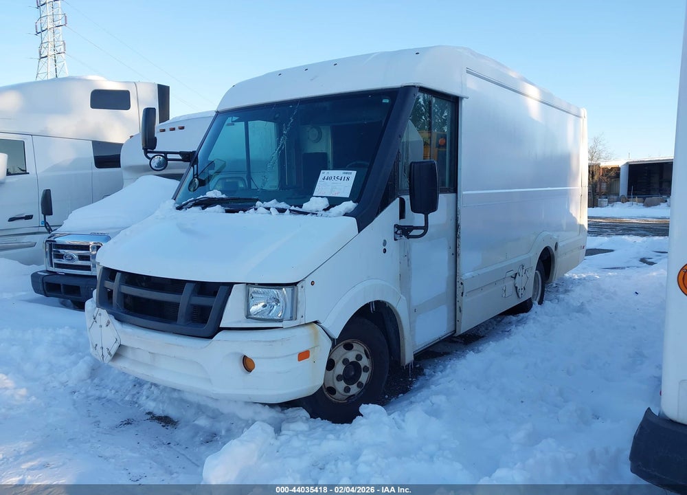 2013 ISUZU COMMERCIAL VAN VIN: JALB4T174D7W01109