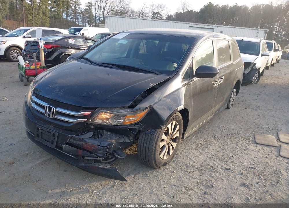 2016 HONDA ODYSSEY SE VIN: 5FNRL5H32GB090239