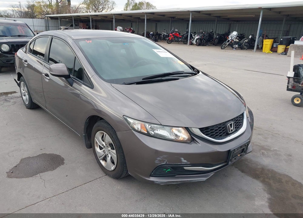 2013 HONDA CIVIC LX VIN: 19XFB2F57DE020004
