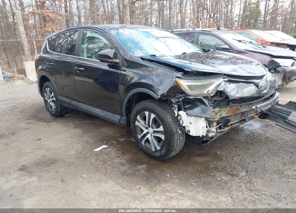 2017 TOYOTA RAV4 LE VIN: 2T3BFREV6HW687184