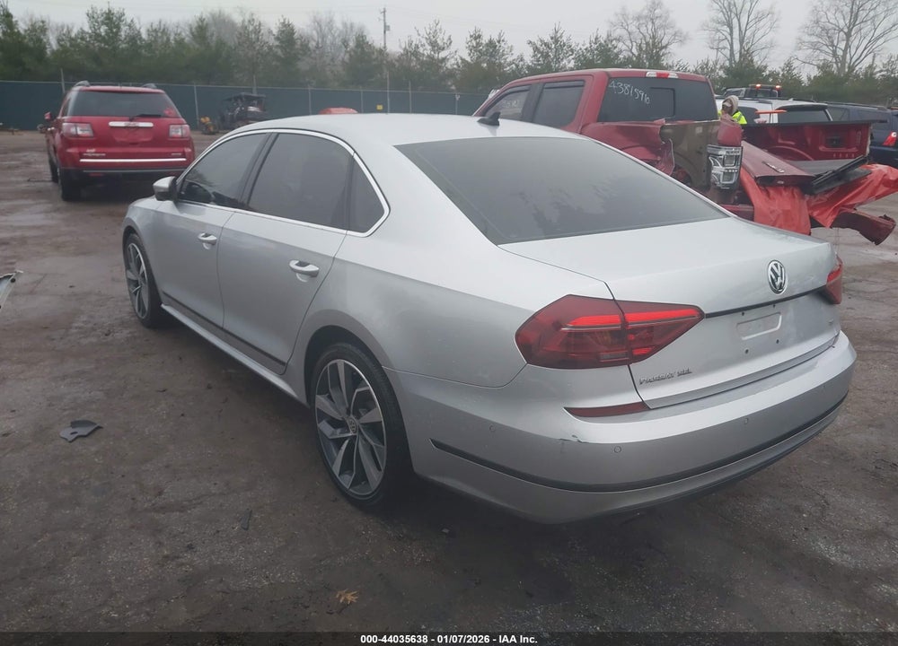2017 VOLKSWAGEN PASSAT 1.8T SEL PREMIUM VIN: 1VWCT7A30HC038583