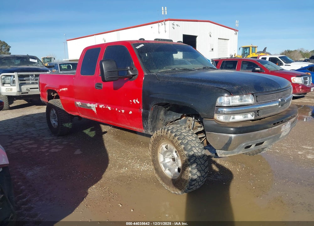 2001 CHEVROLET SILVERADO 1500 LS VIN: 2GCEK19T711337158