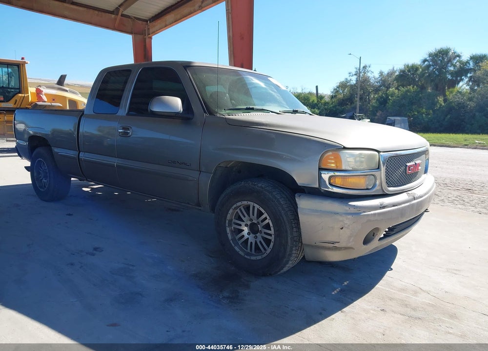 2001 GMC SIERRA 1500 C3 VIN: 2GTEK69U411236827