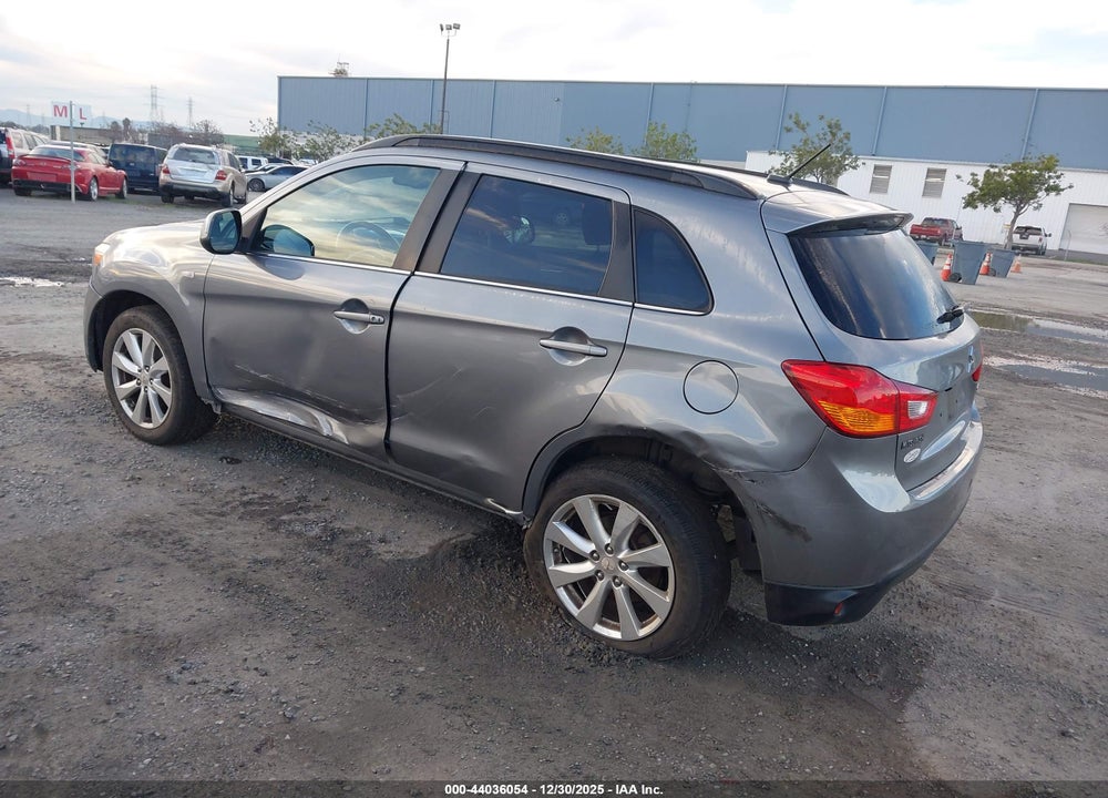 2015 MITSUBISHI OUTLANDER SPORT SE VIN: 4A4AP4AU8FE033082
