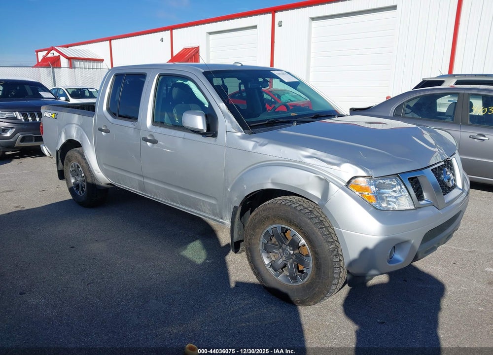 2018 NISSAN FRONTIER PRO-4X VIN: 1N6AD0EV6JN766099