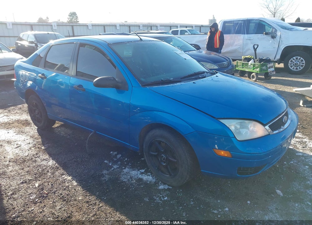 2007 FORD FOCUS S/SE/SES VIN: 1FAFP34N27W262385