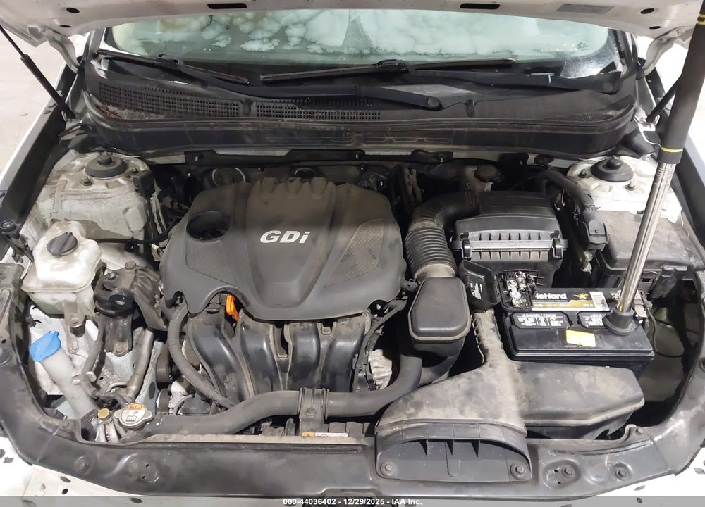 2013 HYUNDAI SONATA GLS VIN: 5NPEB4AC0DH801651