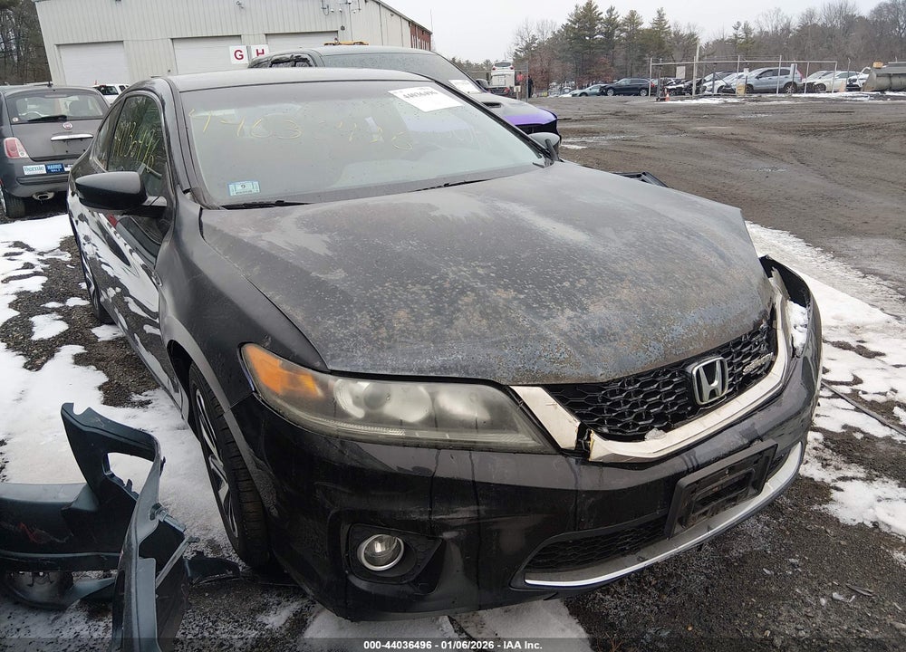 2013 HONDA ACCORD VIN: 1HGCT1A35DA012861