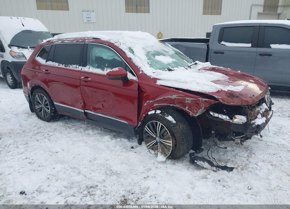 2018 VOLKSWAGEN TIGUAN 2.0T SE/2.0T SEL VIN: 3VV2B7AX6JM162996