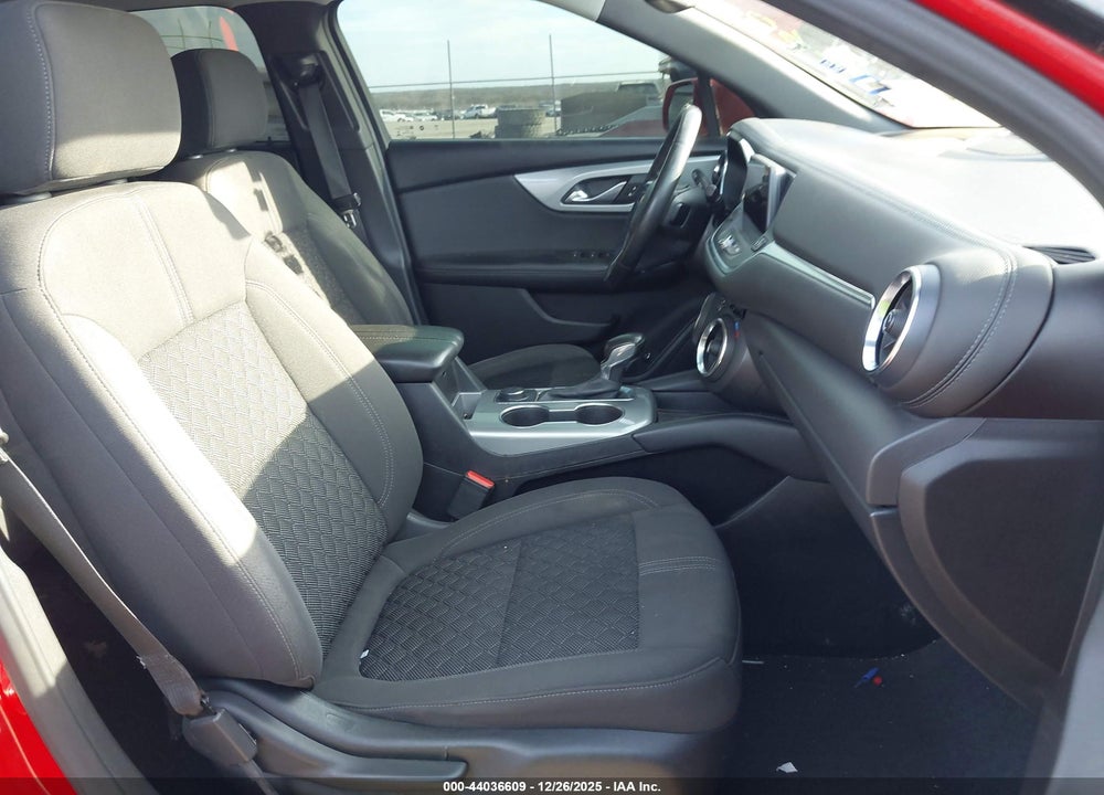 2019 CHEVROLET BLAZER VIN: 3GNKBCRS3KS696994