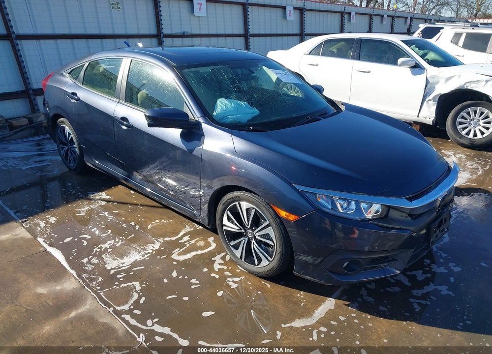 2018 HONDA CIVIC EX-T VIN: JHMFC1F35JX027386