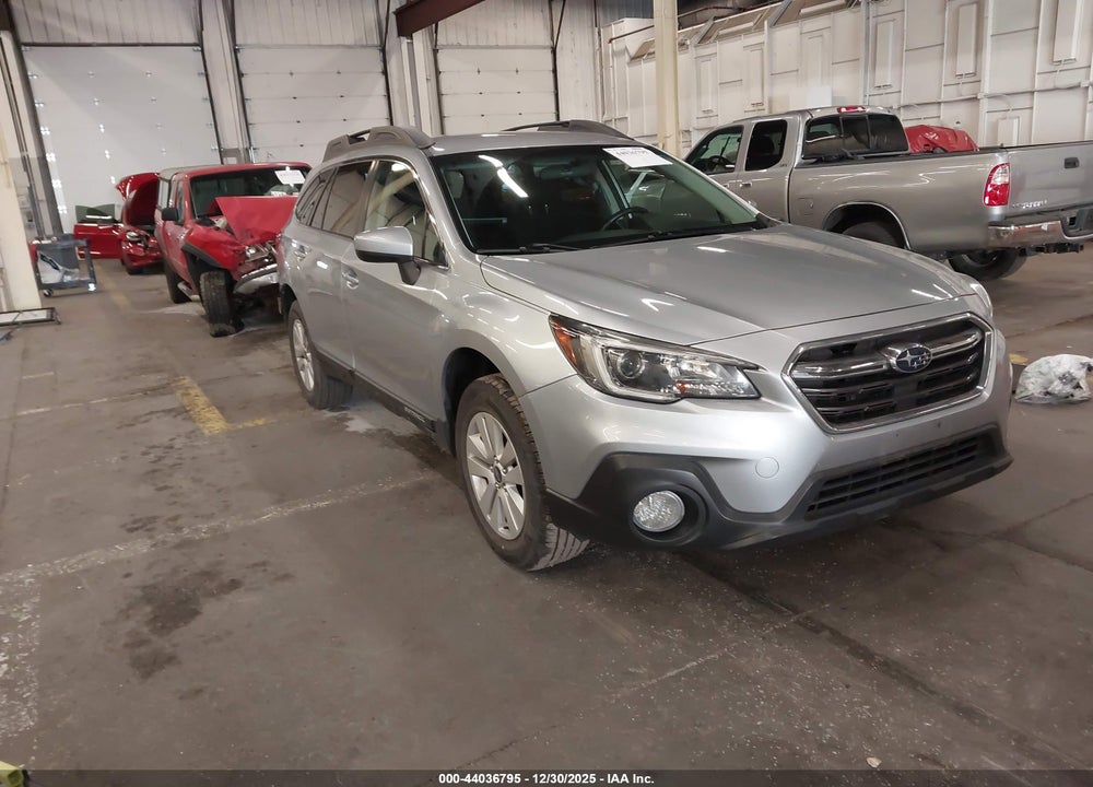 2018 SUBARU OUTBACK 2.5I PREMIUM VIN: 4S4BSACC3J3384818