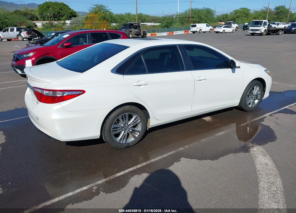 2015 TOYOTA CAMRY SE VIN: 4T1BF1FK4FU090711