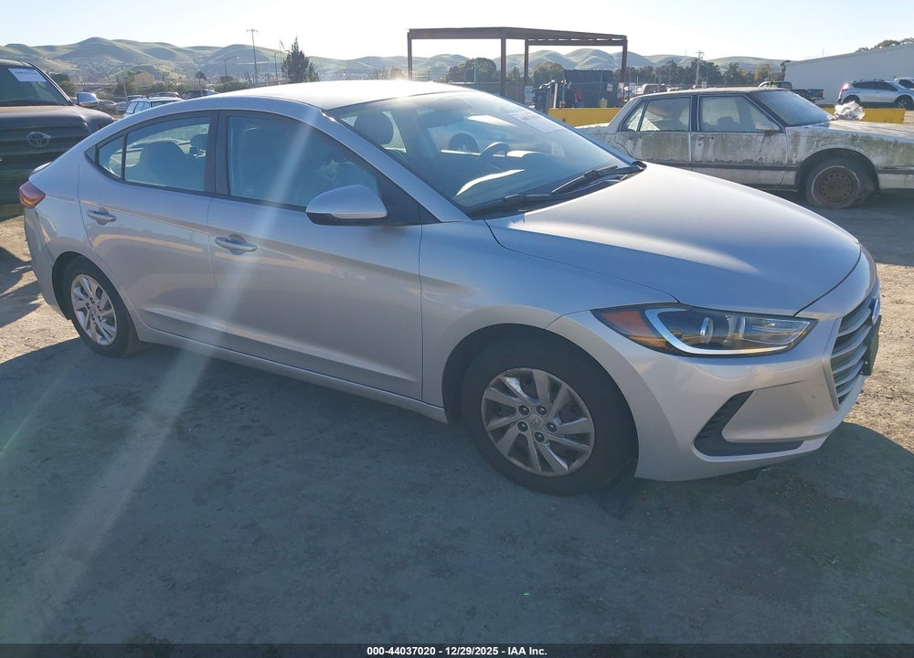 2017 HYUNDAI ELANTRA SE VIN: KMHD74LF7HU084029