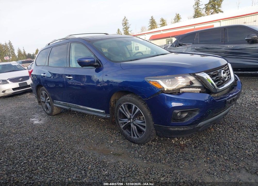 2017 NISSAN PATHFINDER PLATINUM VIN: 5N1DR2MM7HC653768