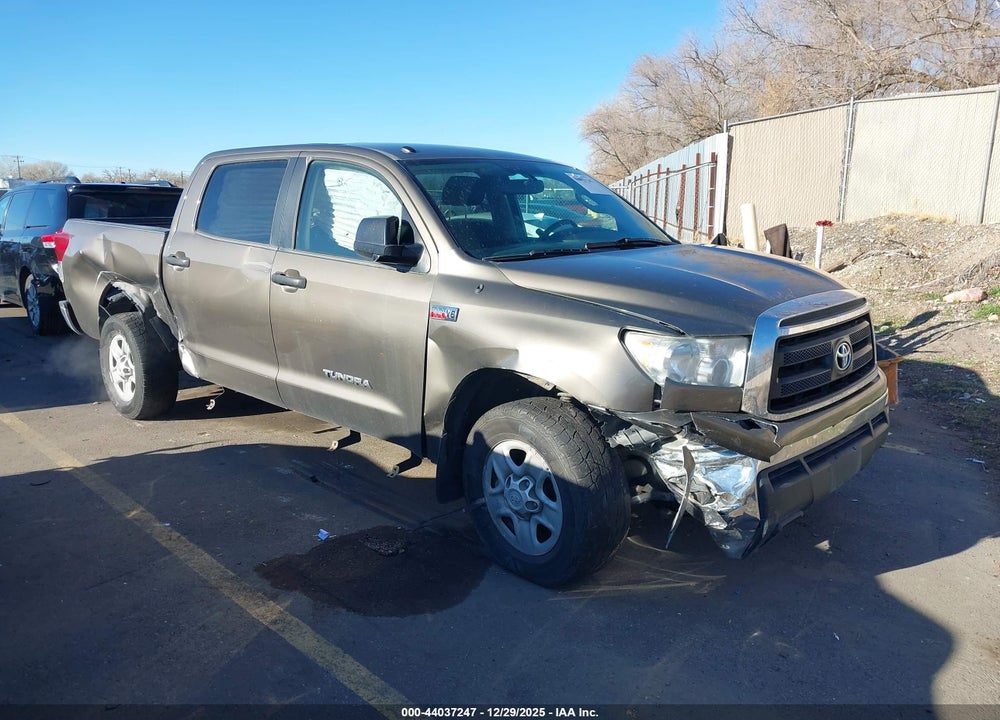 2013 TOYOTA TUNDRA GRADE 5.7L V8 VIN: 5TFDW5F19DX292211