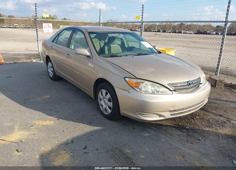 2002 TOYOTA CAMRY LE VIN: 4T1BE32K22U078507