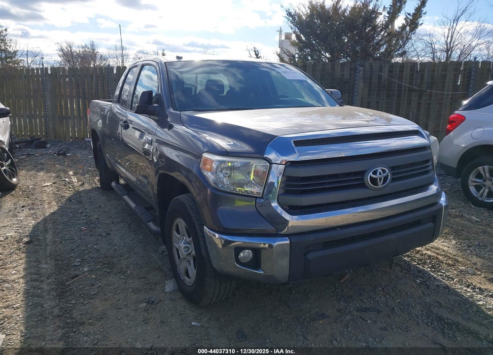 2014 TOYOTA TUNDRA SR5 5.7L V8 VIN: 5TFUY5F16EX372657