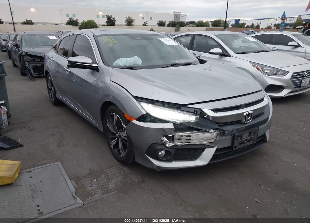 2017 HONDA CIVIC TOURING VIN: 2HGFC1F93HH652262