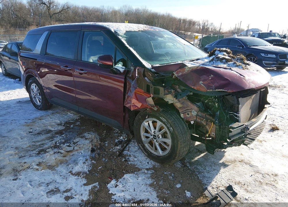 2022 KIA CARNIVAL MPV LX SEAT PACKAGE VIN: KNDNB4H39N6126593
