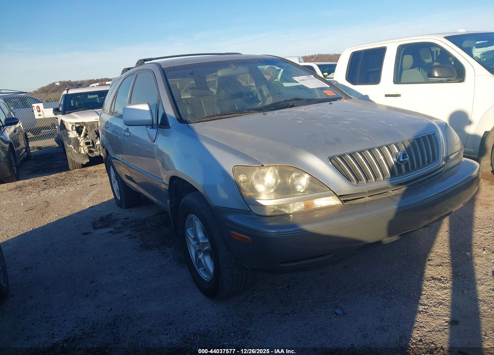 2000 LEXUS RX 300 VIN: JT6HF10U7Y0133688