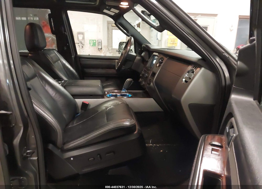 2017 FORD EXPEDITION EL PLATINUM VIN: 1FMJK1MT7HEA77001