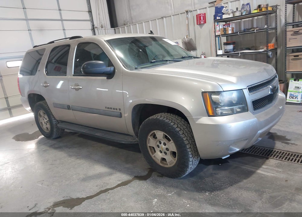 2007 CHEVROLET TAHOE LT VIN: 1GNFK13007R106077