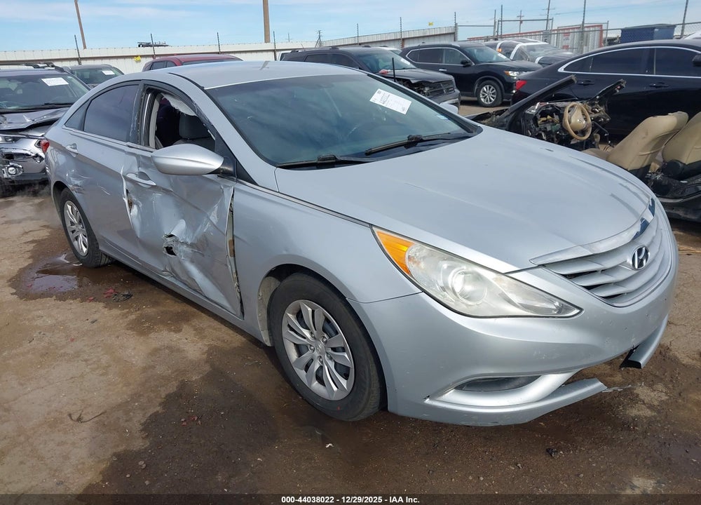 2013 HYUNDAI SONATA GLS VIN: 5NPEB4AC3DH545828