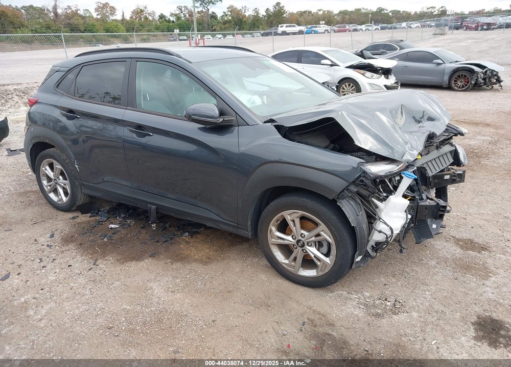 2022 HYUNDAI KONA SEL VIN: KM8K62AB4NU761922