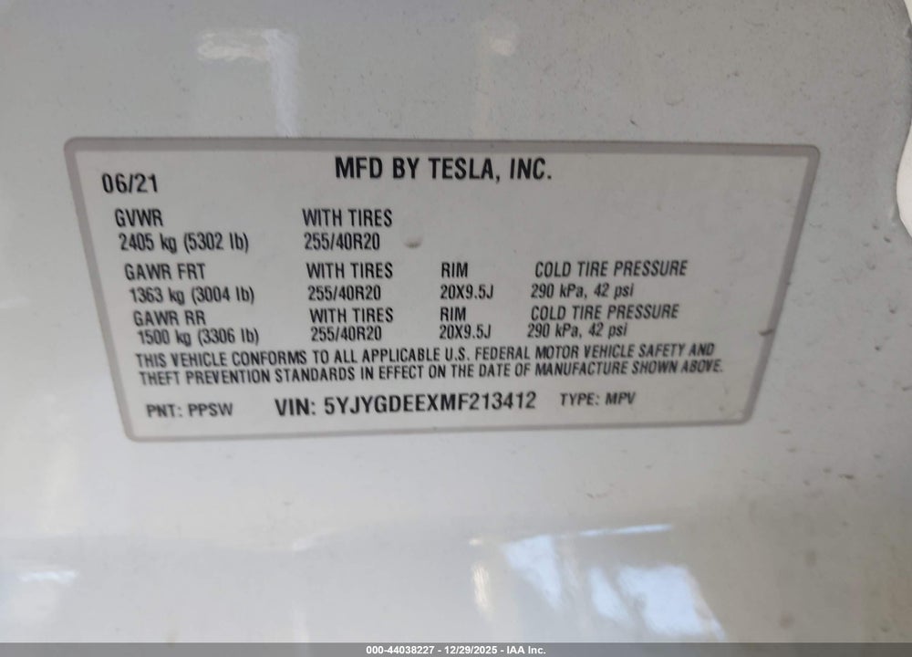 2021 TESLA MODEL Y LONG RANGE DUAL MOTOR ALL-WHEEL DRIVE VIN: 5YJYGDEEXMF213412