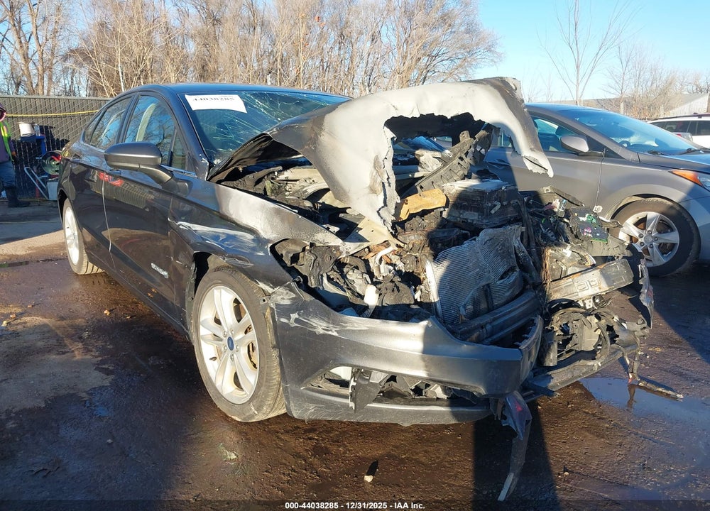 2018 FORD FUSION HYBRID SE VIN: 3FA6P0LU0JR191480