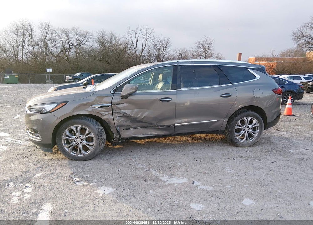 2018 BUICK ENCLAVE AVENIR VIN: 5GAEVCKW1JJ143336