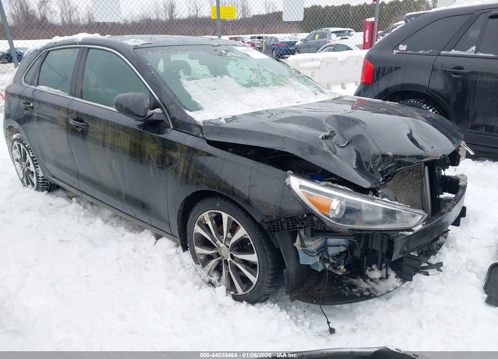 2018 HYUNDAI ELANTRA GT VIN: KMHH35LE6JU038921