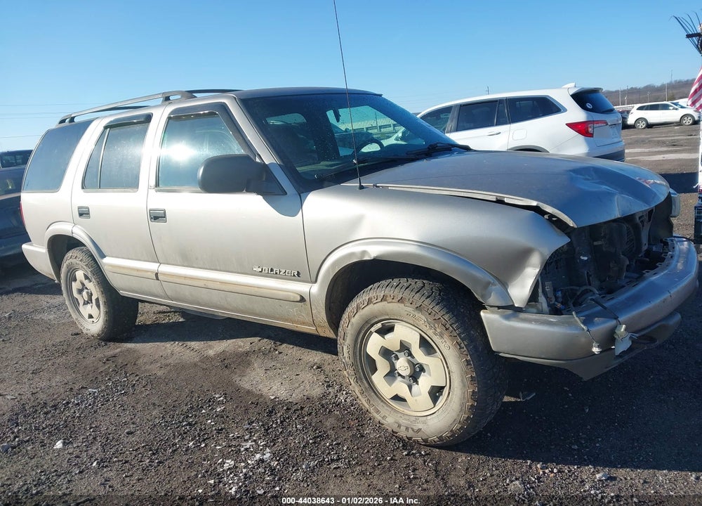 2003 CHEVROLET BLAZER LS VIN: 1GNDT13X23K117733