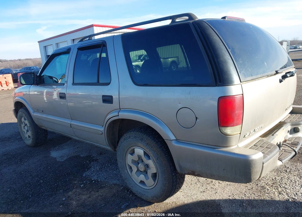 2003 CHEVROLET BLAZER LS VIN: 1GNDT13X23K117733