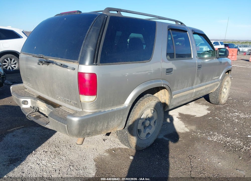 2003 CHEVROLET BLAZER LS VIN: 1GNDT13X23K117733