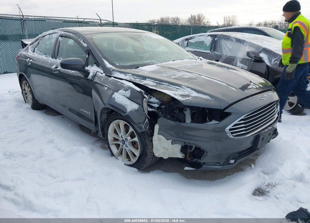 2019 FORD FUSION HYBRID SE VIN: 3FA6P0LU6KR165712